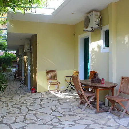 Nikolas Apartahotel Áyios Nikítas